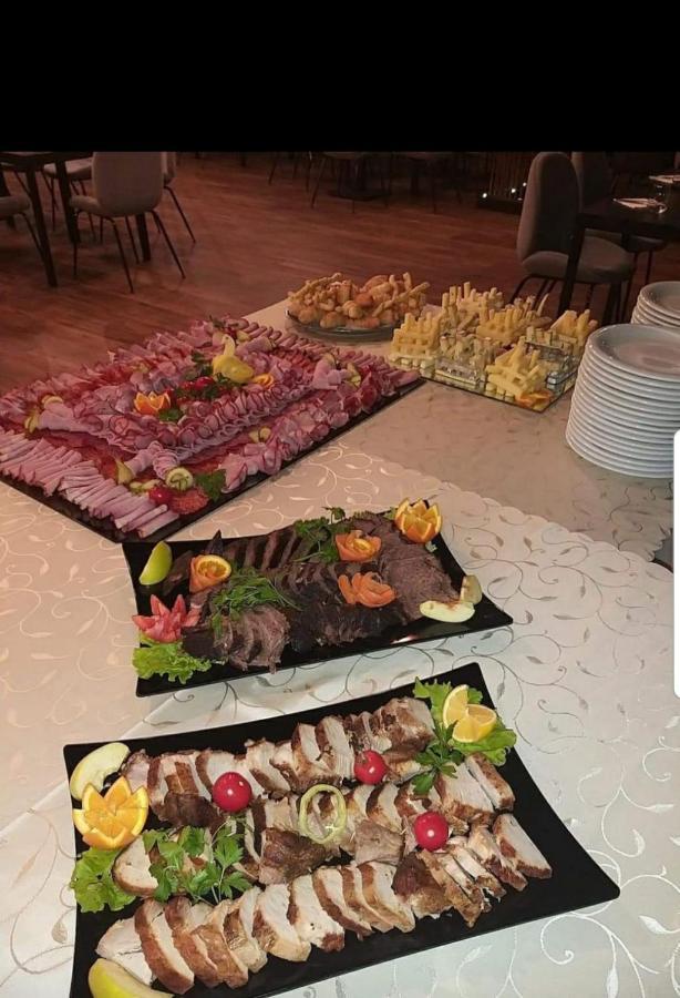International Palace 벨레스 외부 사진
